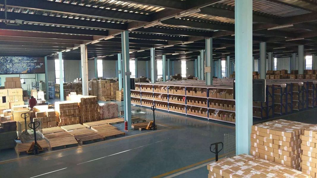 Xinda pelosi co.,limited línea de producción del fabricante